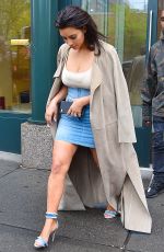 KIM KARDASHIAN Leaves Her Apartment in New York 05/01/2016