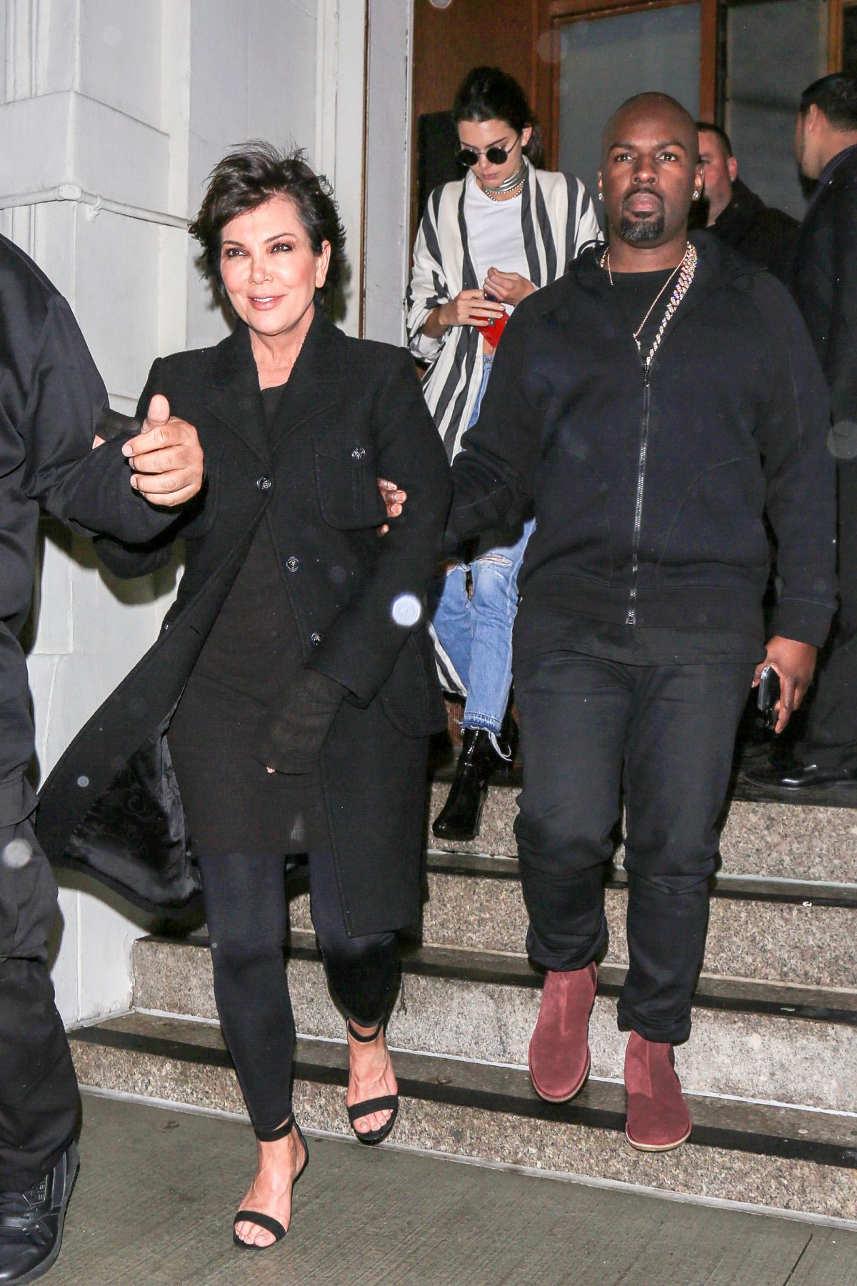 KRIS JENNER Leaves Nobu Restaurant in New York 05/01/2016 KRIS JENNER Leaves Nobu Restaurant in New York 05/01/2016