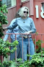 KRISTEN STEWART Out and About in Los Feliz 05/06/2016