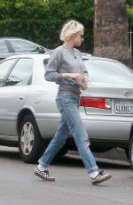 KRISTEN STEWART Out and About in Los Feliz 05/06/2016