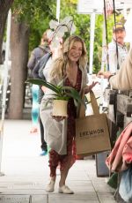 LEANN RIMES at Farmer