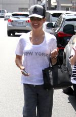 LORI LOUGHLIN Out and About in Beverly Hills 05/13/2016