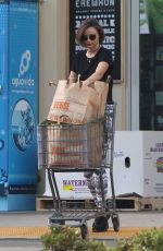 MIRANDA KERR at Grocery Shopping in Agoura Hills 05/05/2016