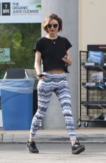 MIRANDA KERR at Grocery Shopping in Agoura Hills 05/05/2016