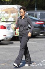 NICOLE MURPHY Leaves Bristol Farms Grocery in West Hollywood 05/02/2016