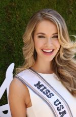 OLIVIA JORDAN at Las Vegas Official Snapchat Channel Launch in Las Vegas 05/29/2016
