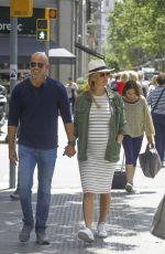 Pregnant BAR REFAELI Out and About in Barcelona 05/26/2016