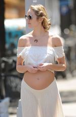 Pregnant CANDICE SWANEPOEL Out in New York 05/20/2016