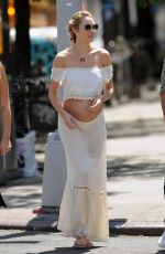 Pregnant CANDICE SWANEPOEL Out in New York 05/20/2016