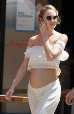 Pregnant CANDICE SWANEPOEL Out in New York 05/20/2016