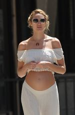 Pregnant CANDICE SWANEPOEL Out in New York 05/20/2016