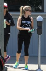 RESSE WITHERSPOON Heding to a Gym in Brentwood 05/22/2016