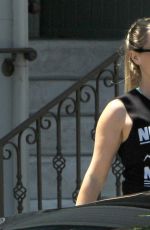 RESSE WITHERSPOON Heding to a Gym in Brentwood 05/22/2016