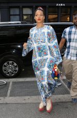 RIHANNA Shopping at MAC in New York 05/29/2016