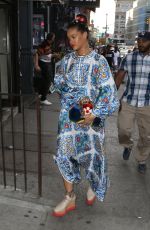 RIHANNA Shopping at MAC in New York 05/29/2016