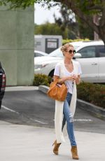 ROSIE HUNTINGTON-WHITELEY Arrives at a Studio in Los Angeles 05/04/2016