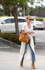 ROSIE HUNTINGTON-WHITELEY Arrives at a Studio in Los Angeles 05/04/2016