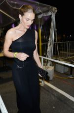 ROSIE HUNTINGTON-WHITELEY at Rihanna Concert in Inglewood 05/04/2016