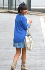 ROXANNE PALLETT on the Set of 