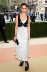 SELENA GOMEZ at Costume Institute Gala 2016 in New York 05/02/2016