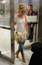 SHAKIRA at Miami International Airport 05/18/2016