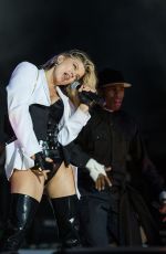 STACY FERGIE FERGUSON Performs at Rock in Rio in Lisbon 05/20/2016