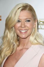 TARA REID at 
