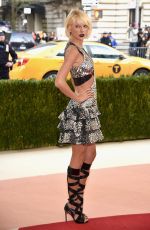 TAYLOR SWIFT at Costume Institute Gala 2016 in New York 05/02/2016