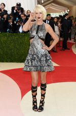 TAYLOR SWIFT at Costume Institute Gala 2016 in New York 05/02/2016