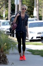 TAYLOR SWIFT Leaves a Gym in West Hollywood 05/24/2016
