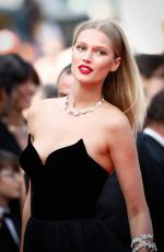 TONI GARRN at 