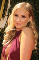 VERONICA DUNNE at 2016 Daytime Emmy Awards in Los Angeles 05/01/2016