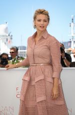 VIRGINIE EFIRA at 