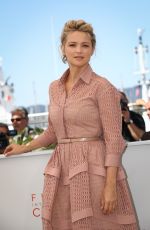 VIRGINIE EFIRA at 