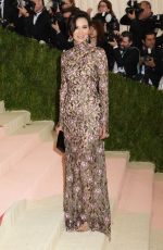 WENDI DENG MURDOCH at Costume Institute Gala 2016 in New York 05/02/2016ndi deng murdoch - 