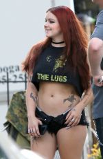 ARIEL WINTER on the Set of 