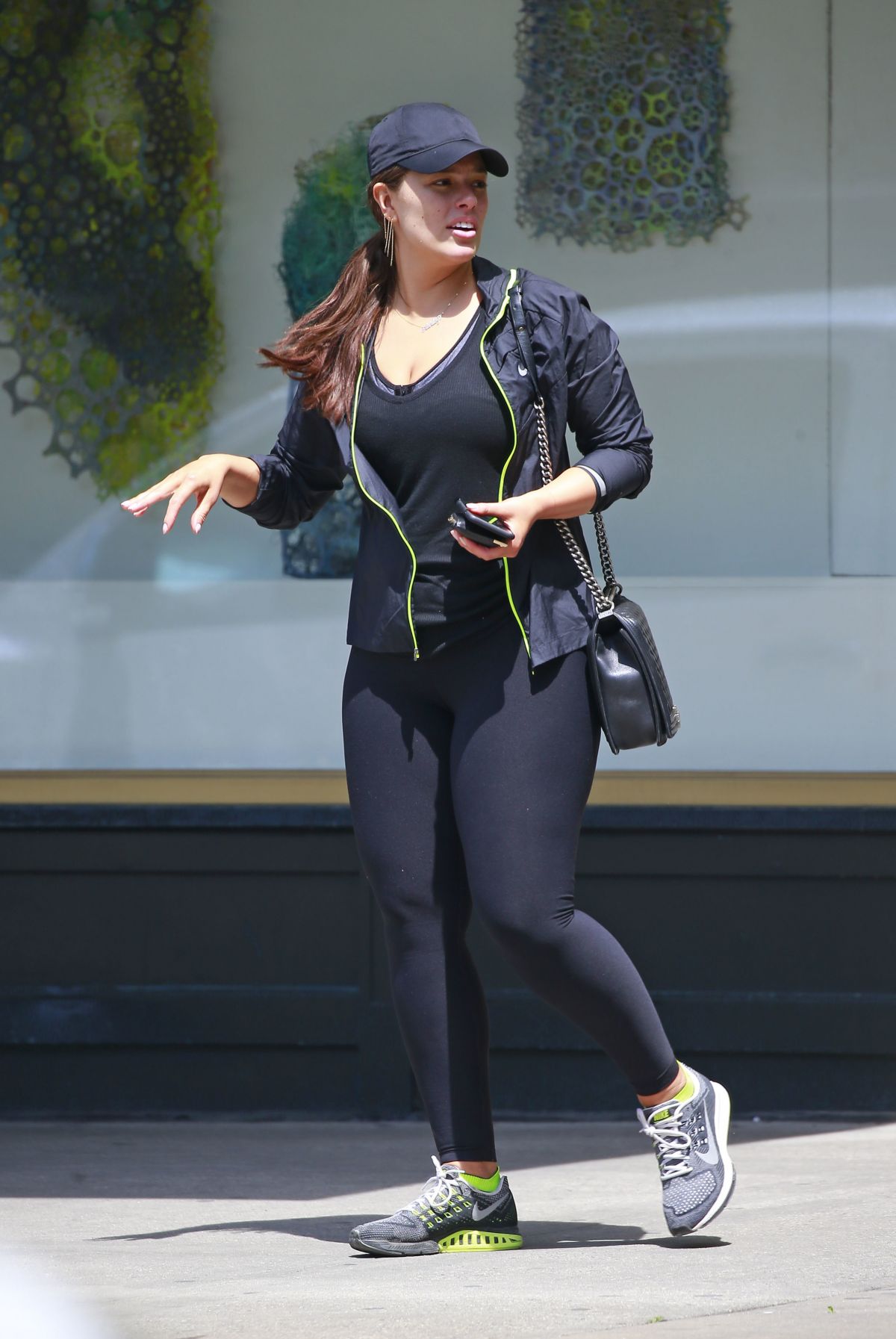 ASHLEY GRAHAM Out for Lunch in New York 06/17/2016 – HawtCelebs1200 x 1793