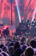 CARRIE UNDERWOOD Performs at 2016 CMT Music Awards in Nashville 06/08/2016