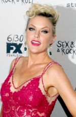 ELAINE HENDRIX at Sex & Drugs & Rock & Roll Season 2 Premiere 06/28/2016