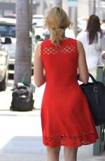 ELIZABETH BANKS Out and About in Los Angeles 06/03/2016