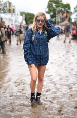 ELLIE GOULDING at 2016 Glastonbury Festival in Glastonbury 06/25/2016