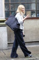 FEARNE COTTON Out and About in West London 06/12/2016