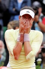 GARBINE MUGURUZA Wins Ladies Final Match at 2016 Roland Garros in Paris 06/04/2016