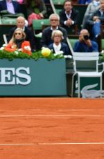 GARBINE MUGURUZA Wins Ladies Final Match at 2016 Roland Garros in Paris 06/04/2016