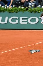 GARBINE MUGURUZA Wins Ladies Final Match at 2016 Roland Garros in Paris 06/04/2016