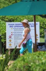 GOLDIE HAWN on the Beach in Wailea 06/15/2016