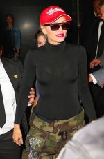 GWEN STEFANI Leaves Standard Hotel in New York 06/02/2016