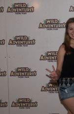 HAILEE STEINFELD at Meet & Greet at Wild Adventures in Valdosta 06/04/2016