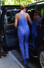 HEIDI KLUM Leaves Her Apartment in New York 06/15/2016