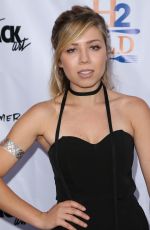 JENNETTE MCCURDY at 